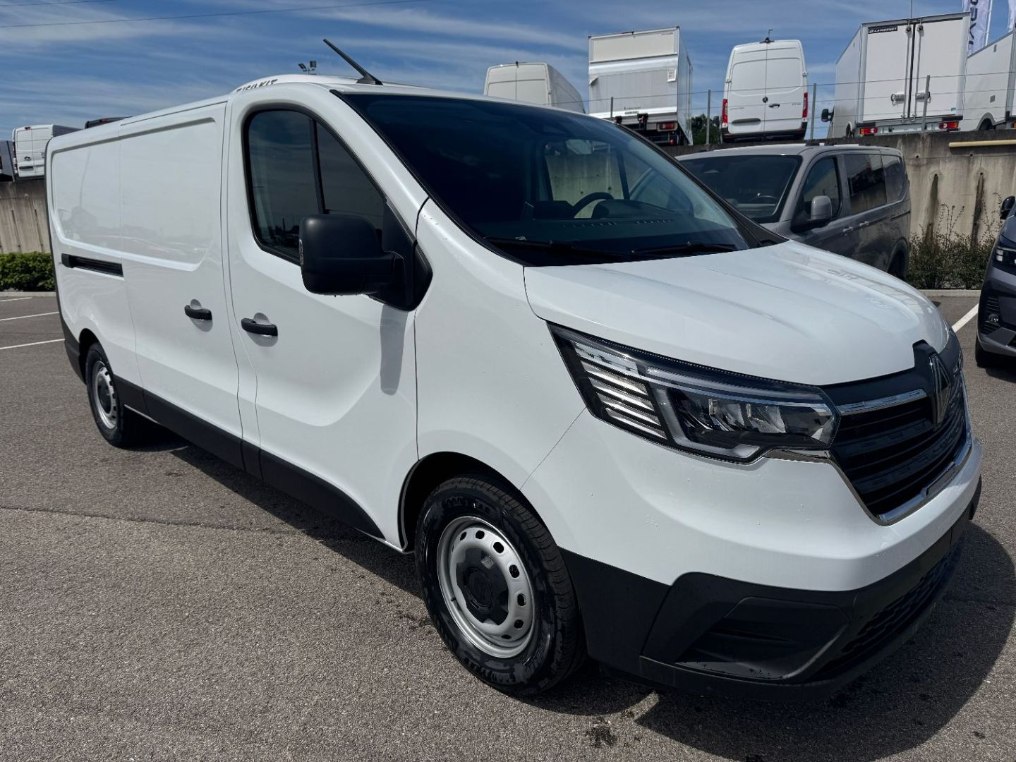 RENAULT TRAFIC FRIGORIFIQUE - 2.0 BLUE DCI 150 L2H1 ADVANCE BVA9 (2026)