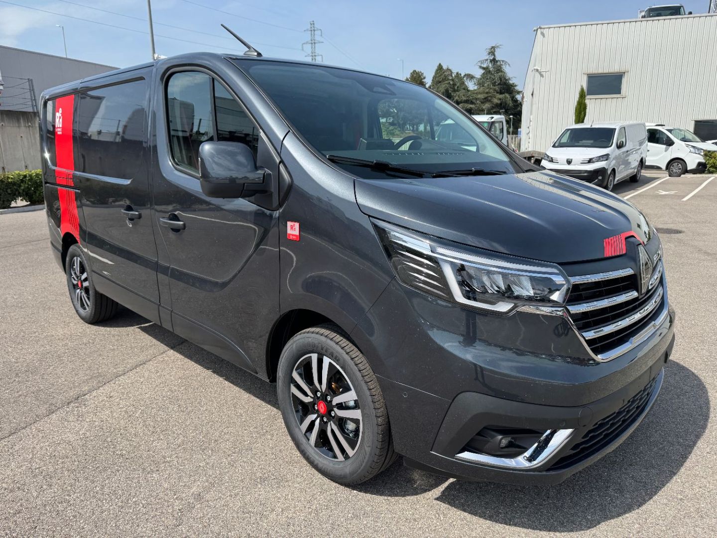 RENAULT TRAFIC FOURGON - L1H1 3T BLUE DCI 170 BVA9 EXCLUSIVE (2026)