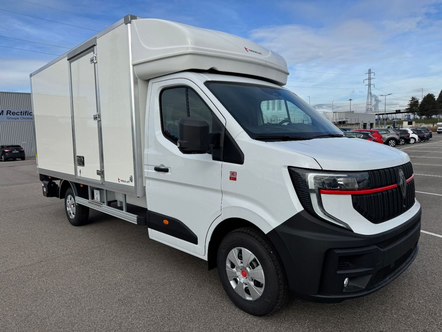 RENAULT MASTER CAISSE - 2.0 L 170 CV CAT 2 HAUTEUR MOINS 3M TROUILLET (2026)