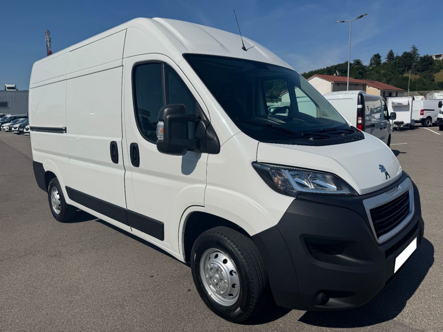 PEUGEOT BOXER FOURGON - 333 L2H2 2.0 BLUEHDI 130 3PL (2019)