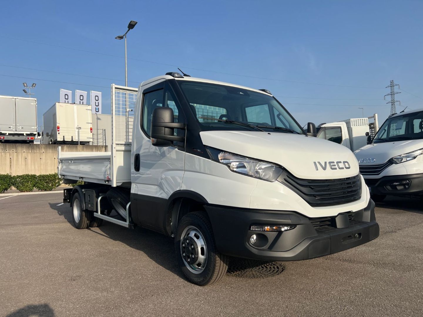 IVECO DAILY POLYBENNE - 35C16 160CV 3L BOB AMPLINER (2025)