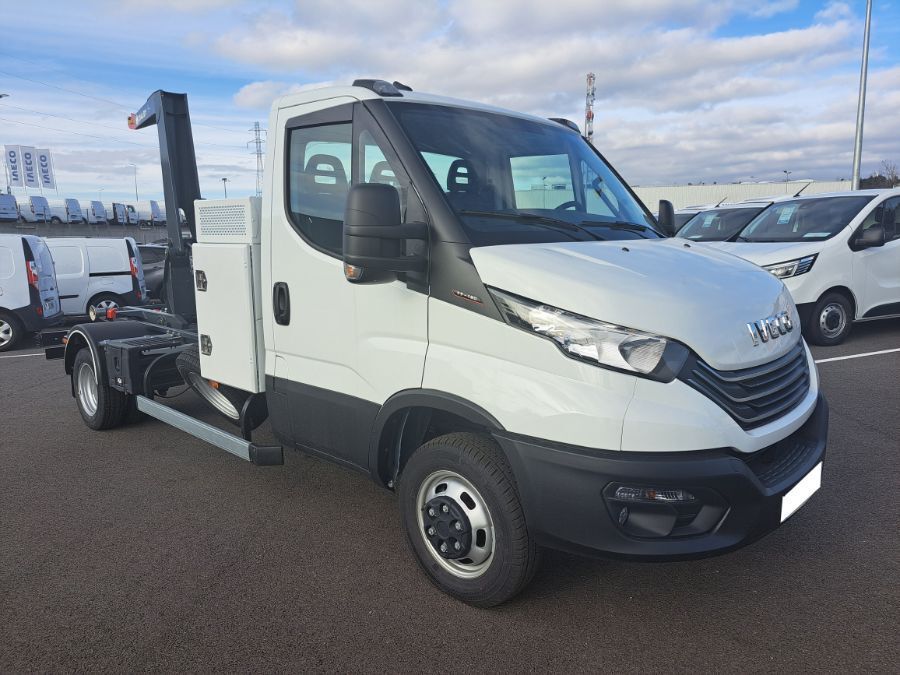 IVECO DAILY - 35C16 POLYBENNE 54900E HT (2023)