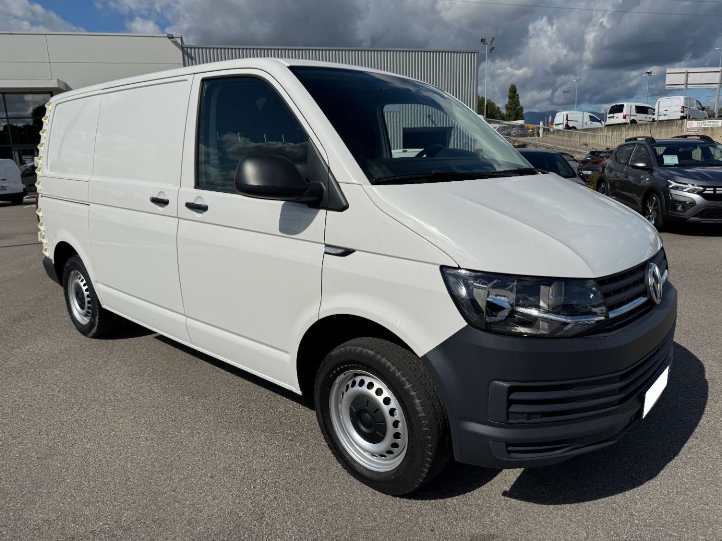 VOLKSWAGEN TRANSPORTER FOURGON - L1H1 2.0 TDI 114 (2019)