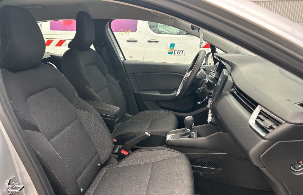 RENAULT CLIO V SOCIETE - 1.6 E-Tech 140 Business