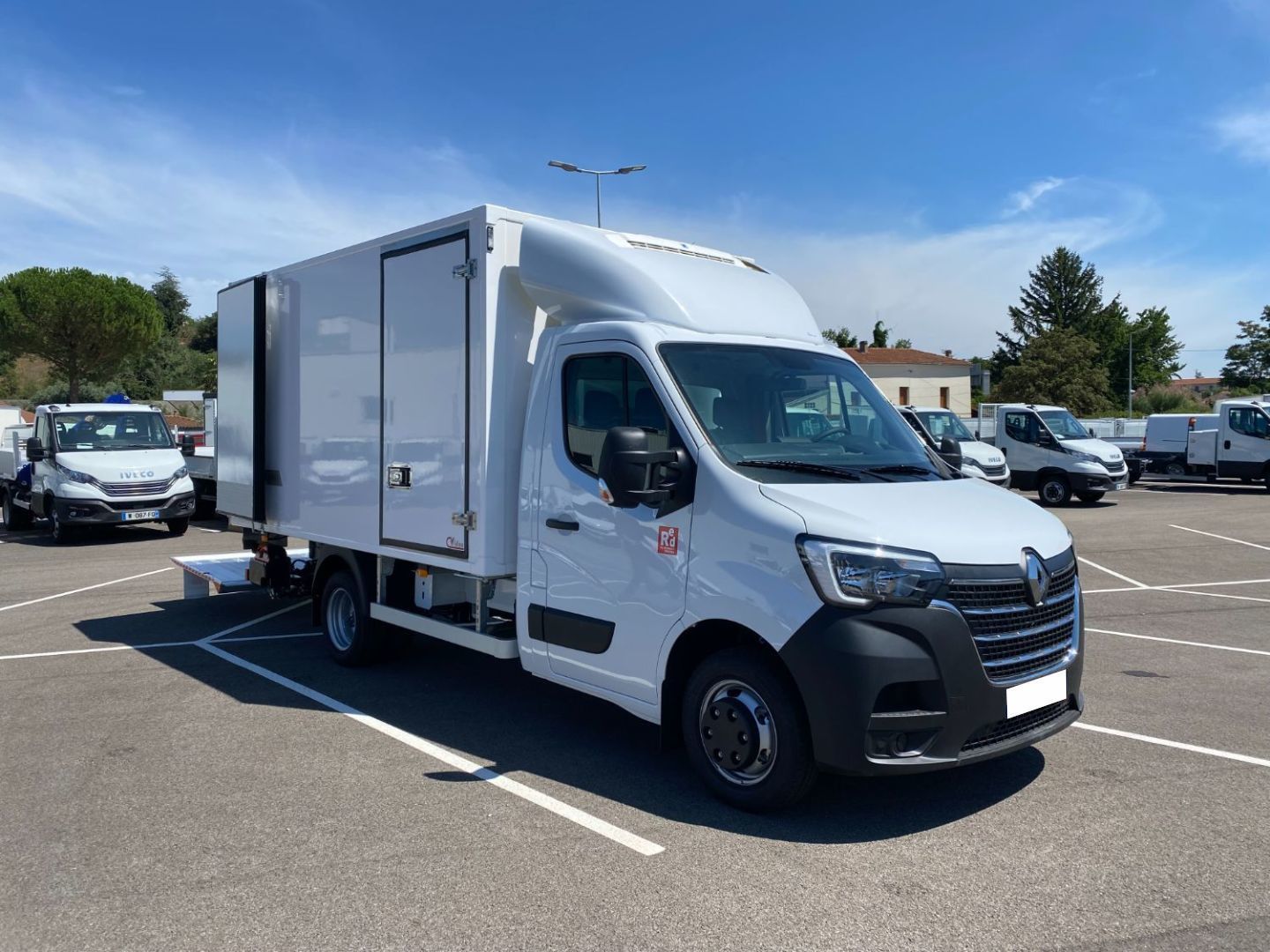 RENAULT MASTER - 145 CV FRIGO HAYON 60000E HT (2024)