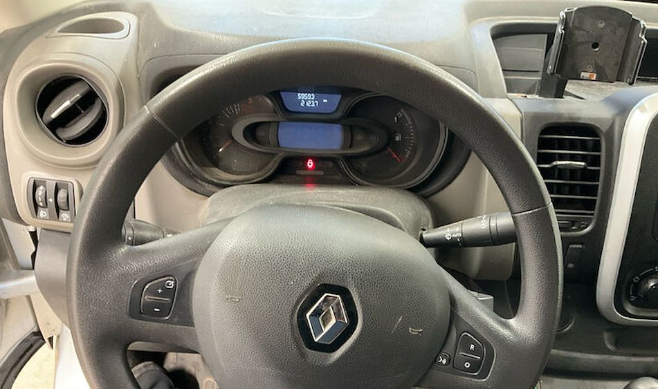 RENAULT TRAFIC FOURGON - L2H1 1200 1.6 DCI 125 CONFORT
