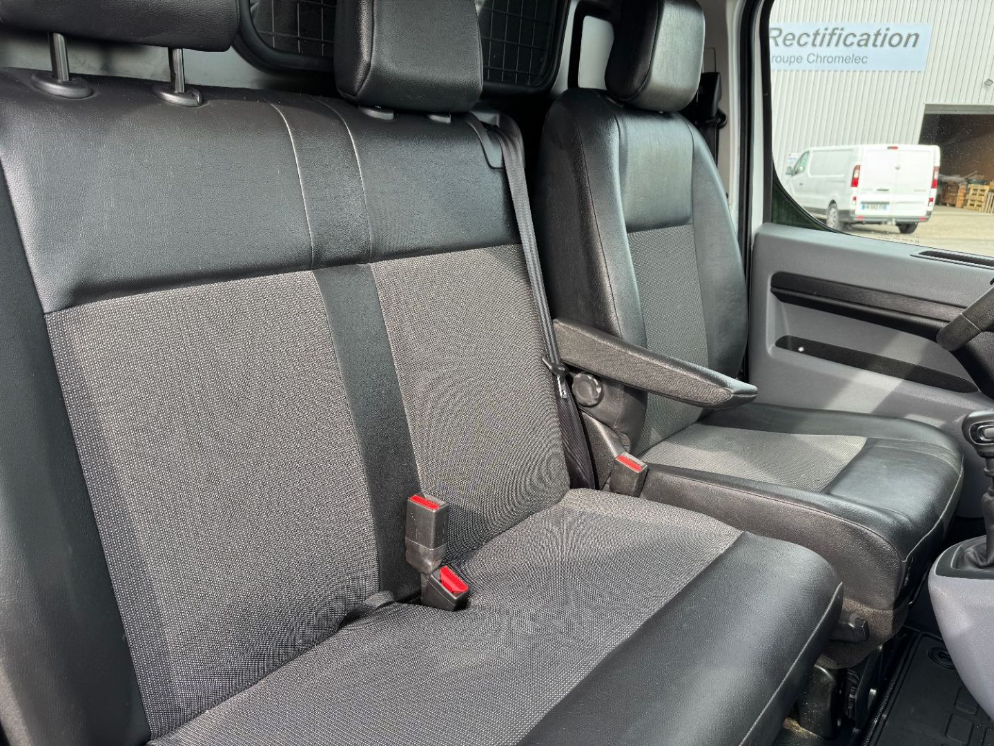 PEUGEOT EXPERT FOURGON - STANDARD 1.6 BLUEHDI 115 PREMIUM