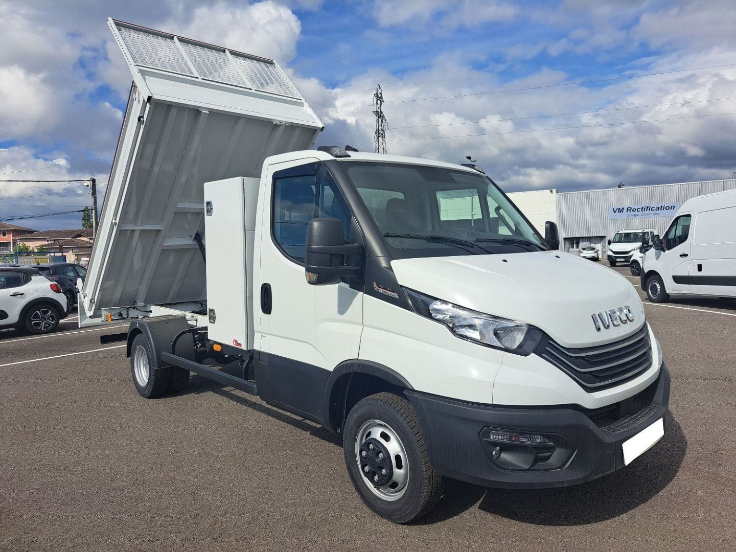 IVECO DAILY BENNE 35C18 A8 180CV 3L ACIER JPM 3M30