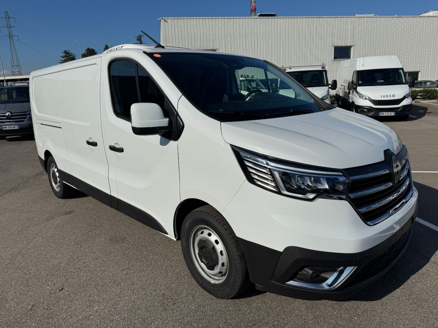 RENAULT TRAFIC FRIGORIFIQUE L2H1 150 BVA9 GSR2 RED EDITION