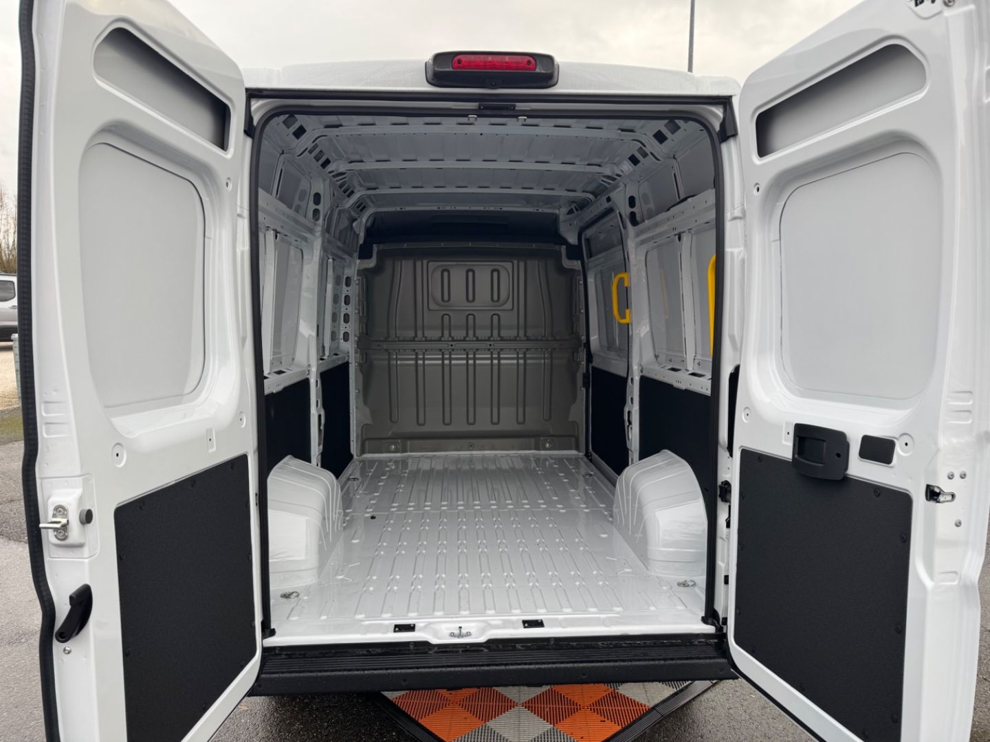 OPEL MOVANO - NEW L2H2 2.2 140 BVA 3.5T GPS Caméra 29800HT