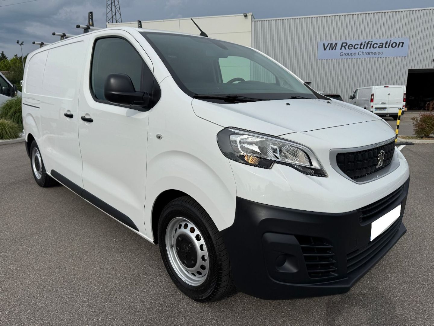 PEUGEOT EXPERT FOURGON STANDARD 1.6 BLUEHDI 115 PREMIUM