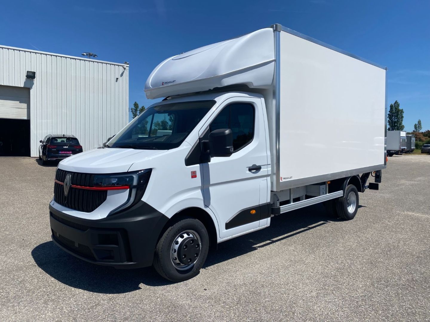 RENAULT MASTER CAISSE - 170 CV L4 RJ 3T5 20M3 HAYON PORTE LATERALE CAPUCINE