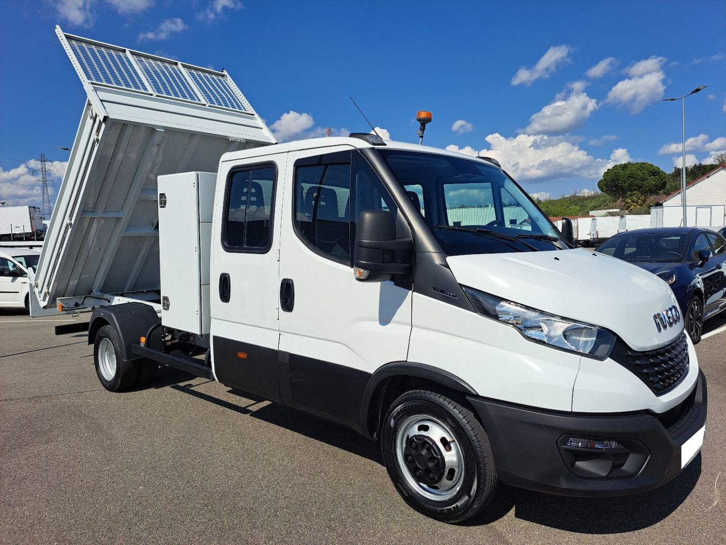 IVECO DAILY 35C14 D BENNE