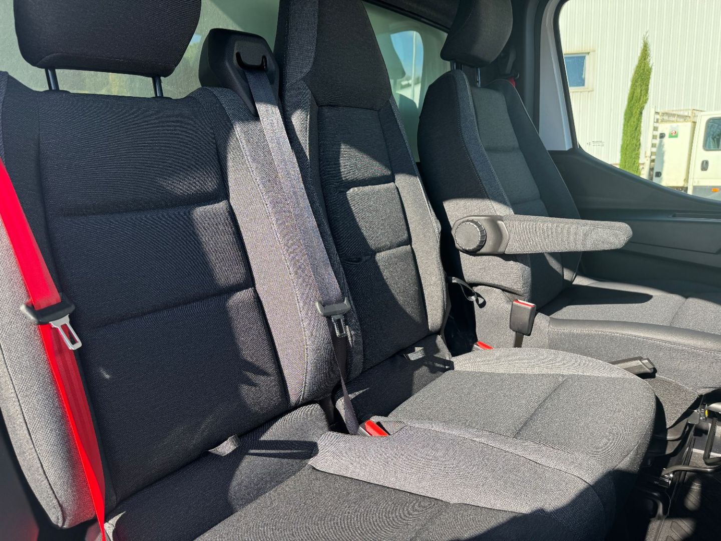 RENAULT MASTER CAISSE 170CV HAYON 20M3