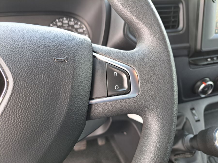 RENAULT MASTER CHASSIS CABINE - L3 2.3 Blue dCi 145 PROP R3500 Caisse hayon 20M3