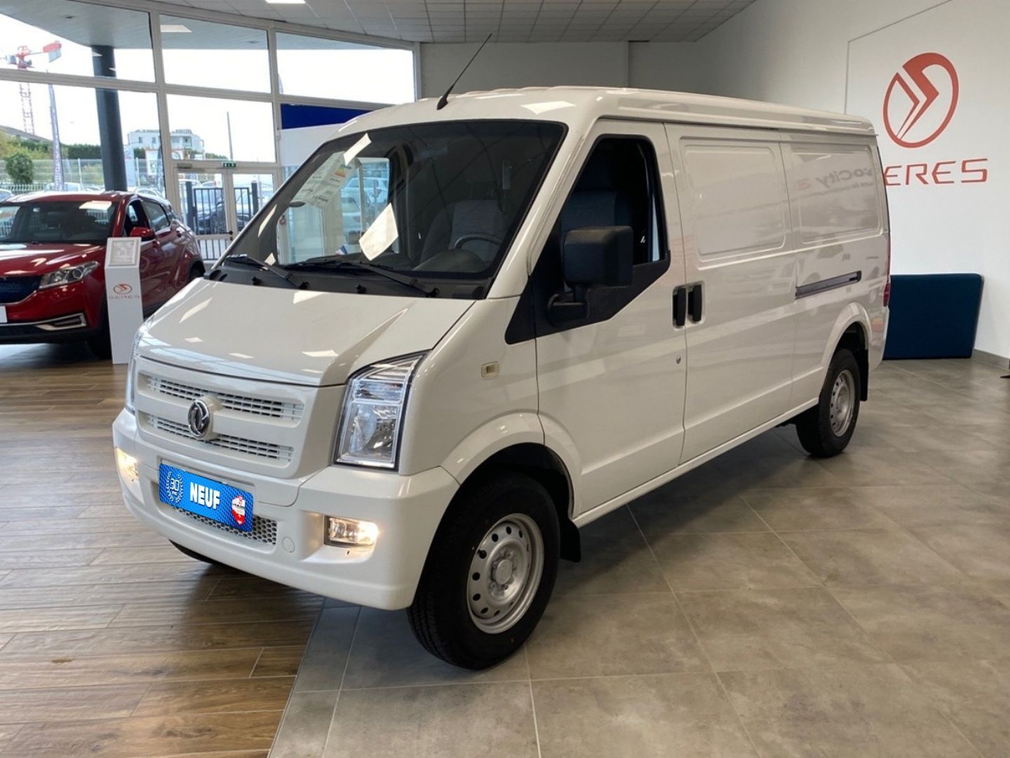 DFSK Eco City 35 VAN 2 Places Caméra 2 Portes Lat. Clim. Bluetooth Hayon Tôlé