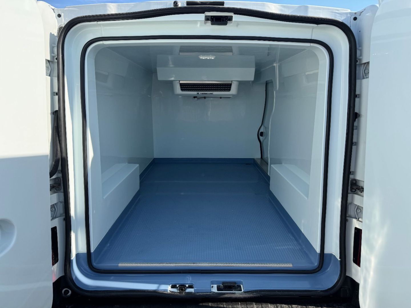 RENAULT TRAFIC FRIGORIFIQUE - L2H1 150 CV PACK EXTRA 4,18M3