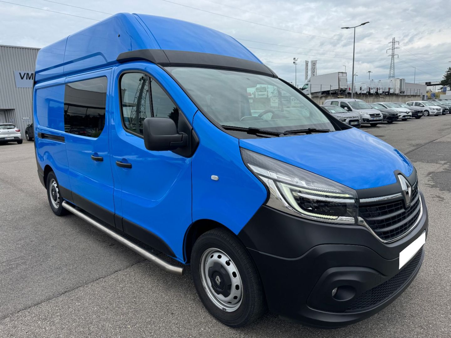 RENAULT TRAFIC FOURGON L2H2 1200 2.0 DCI 145 CONFORT
