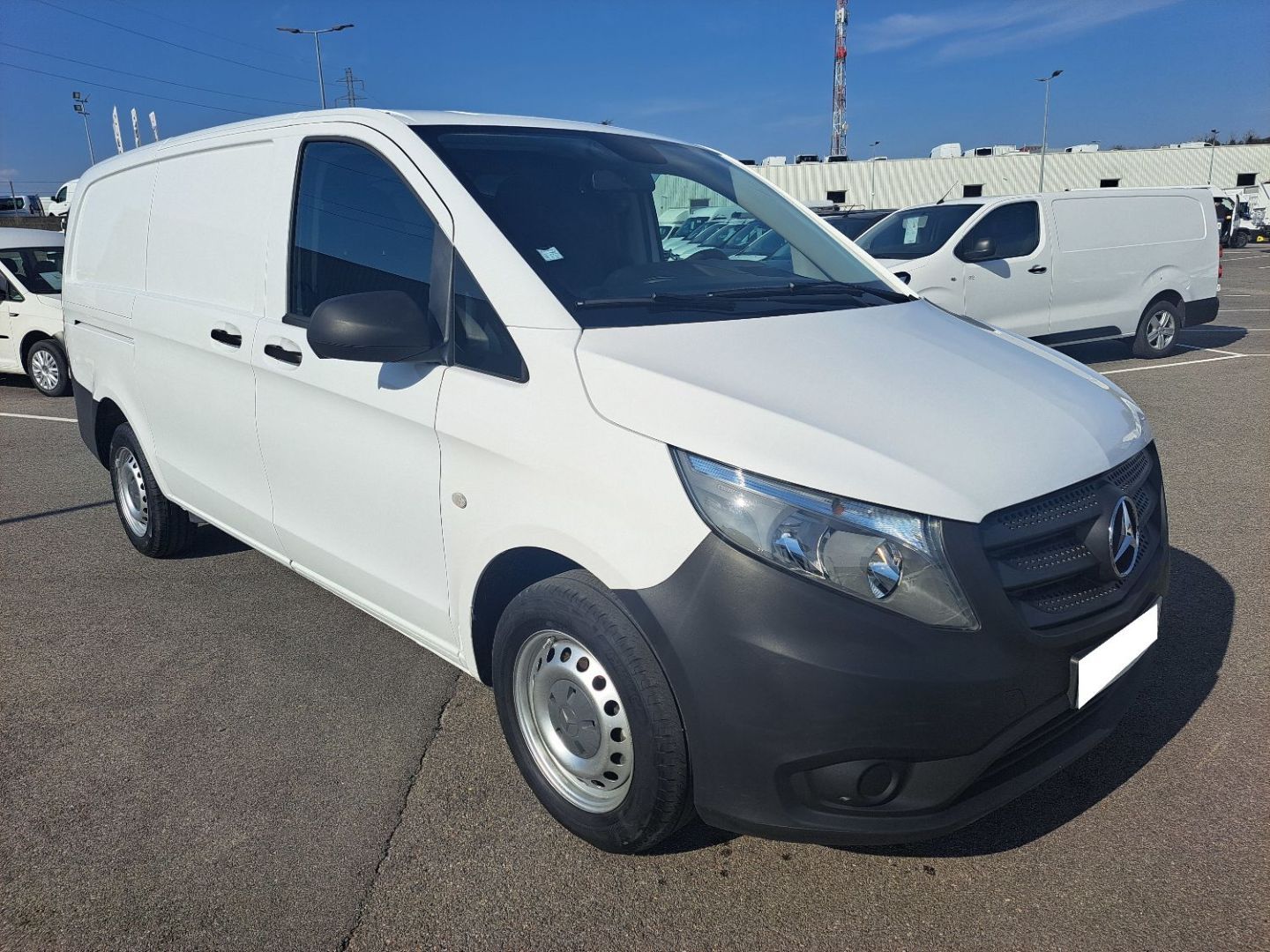 MERCEDES-BENZ VITO FOURGON 111 CDI 114 LONG