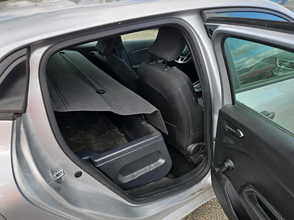 RENAULT CLIO V SOCIETE - 1.6 E-Tech 140 Business